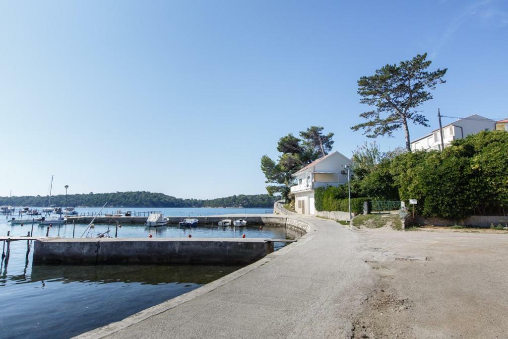 Apartmani Maris III Rab Town Exteriér fotografie
